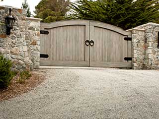 Wooden Gates | Colony TX Affordable Wooden Gates | Colony TX